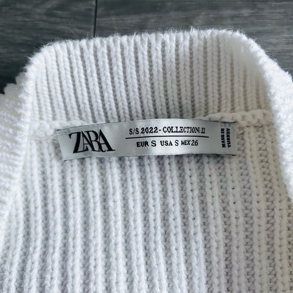 SOLD Zara Studio Collection white knitted heavy sweater - Picture 6 of 6